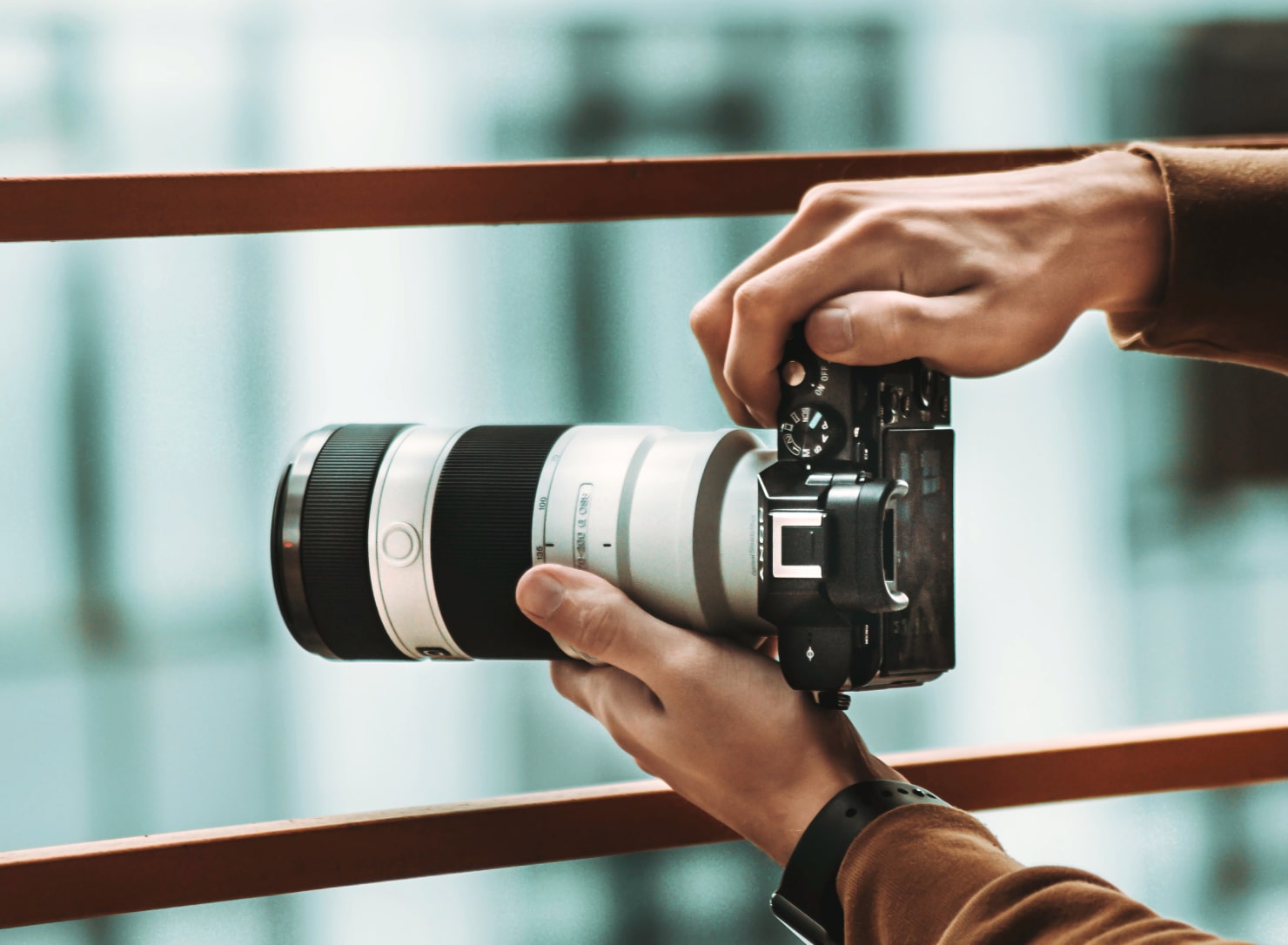 Making a photograph of your product for your Amazon account.